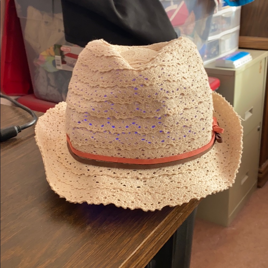 Hat 357